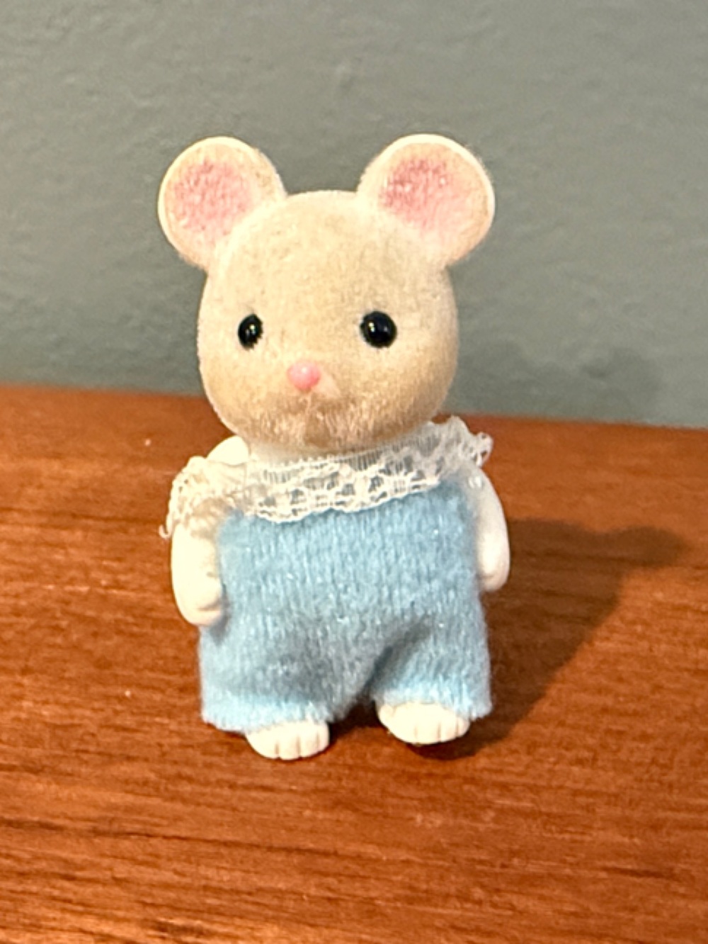 Calico Critters Baby Mouse with 2 outfits